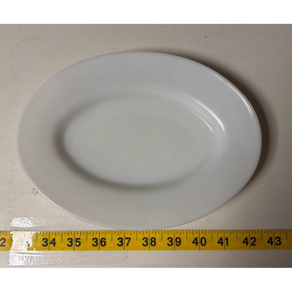 Pyrex Table Ware Milk Glass 794-9 Oval Serving Plate 9.5 X 7" Vintage By Corning